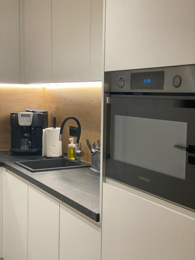 Family & Business Elegant Apartments Ventus IX Wiekow- Centrum Downtown New! Kielce Eksteriør billede