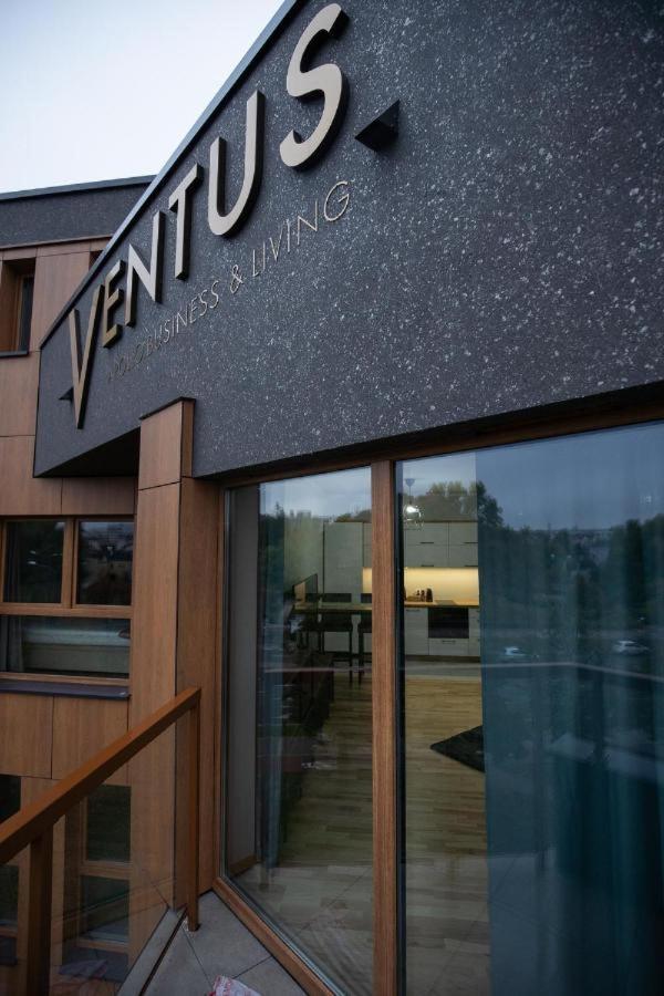 Family & Business Elegant Apartments Ventus IX Wiekow- Centrum Downtown New! Kielce Eksteriør billede