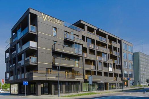 Family & Business Elegant Apartments Ventus IX Wiekow- Centrum Downtown New! Kielce Eksteriør billede