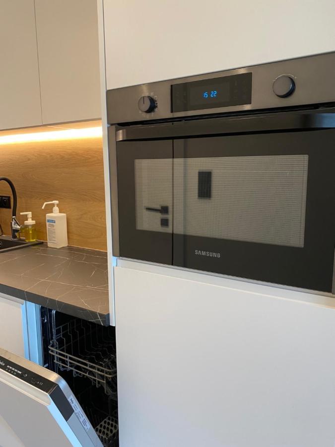 Family & Business Elegant Apartments Ventus IX Wiekow- Centrum Downtown New! Kielce Eksteriør billede